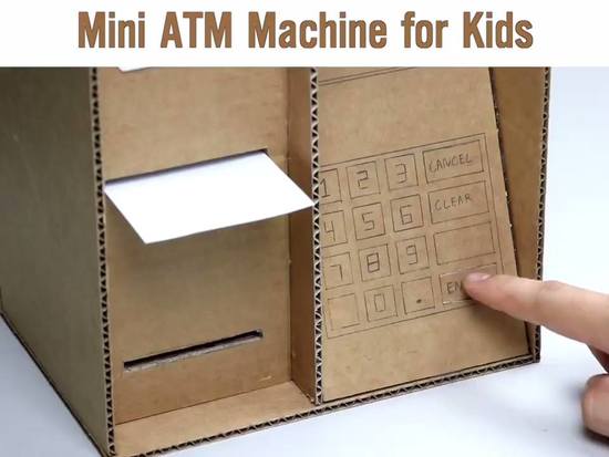 Cách làm một máy ATM đồ chơi dành cho trẻ