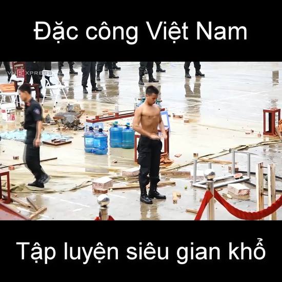 Đặc công Việt Nam tập luyện siêu giang khổ !
